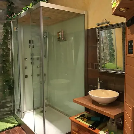 Pearl Hostel *